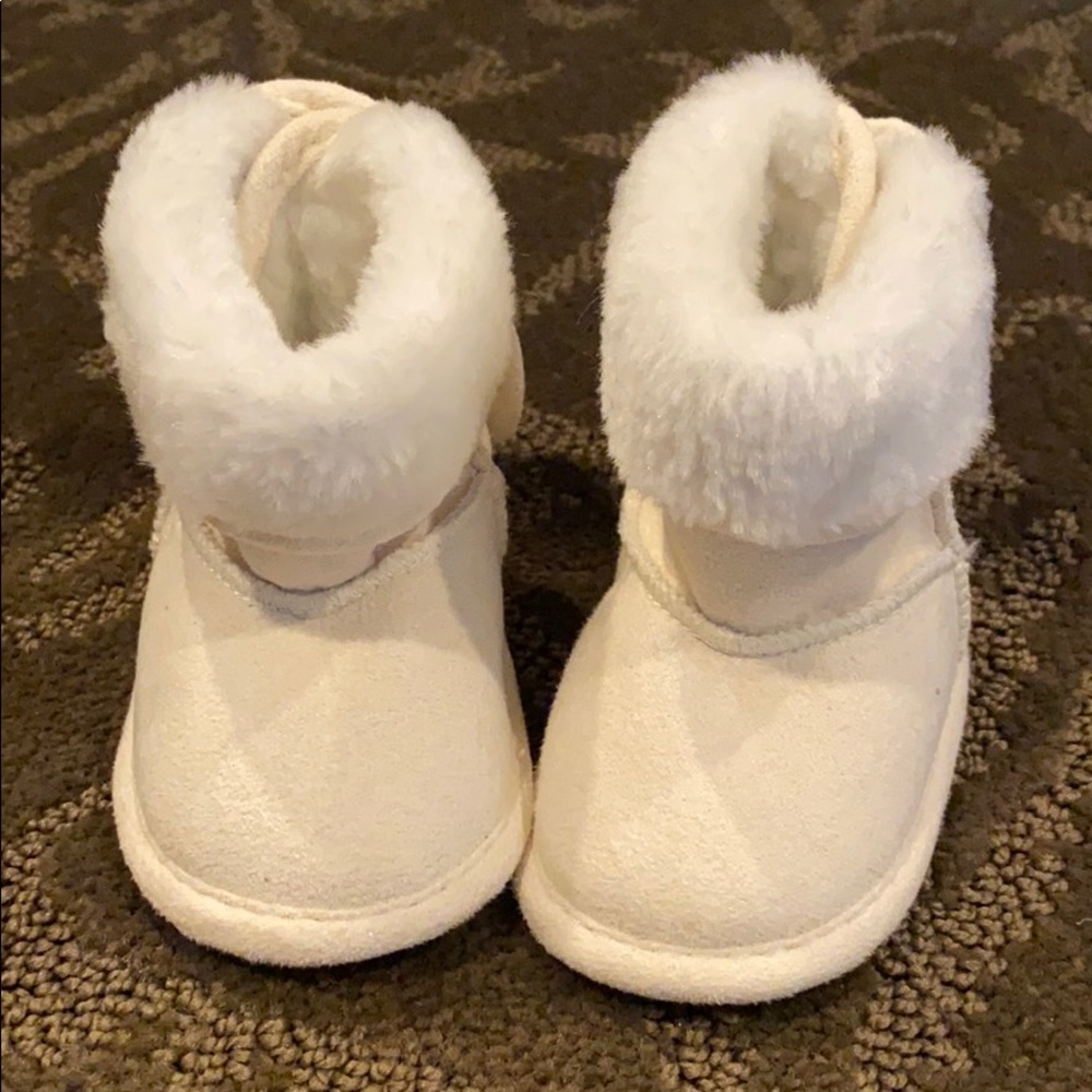 Gender neutral cream baby booties